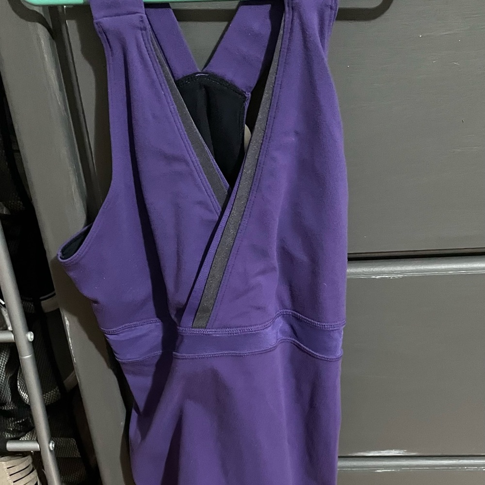 Lululemon tank tops